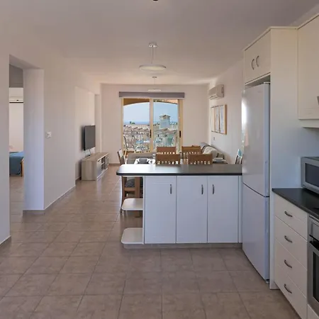 Royal Seacrest Crown-jewel, 2b, Pools, Sea, Center *