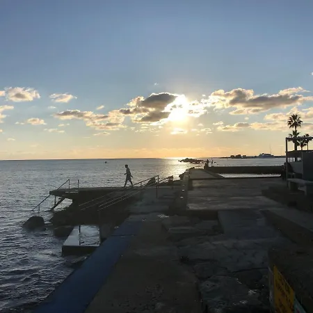 Apartamento Royal Seacrest Crown-jewel, 2b, Pools, Sea, Center Pafos