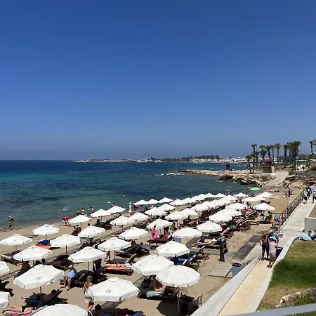 Apartamento Royal Seacrest Crown-jewel, 2b, Pools, Sea, Center Paphos