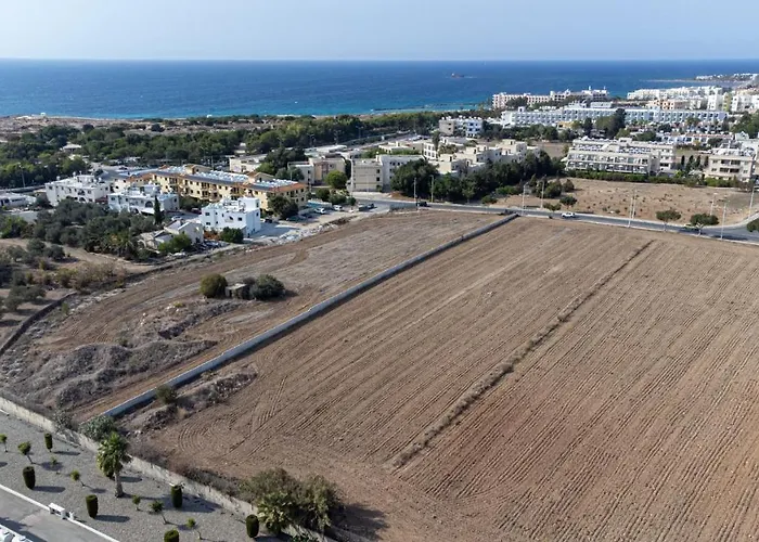 Apartmán Royal Seacrest Crown-jewel, 2b, Pools, Sea, Center