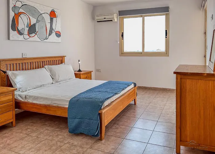 Royal Seacrest Crown-jewel, 2b, Pools, Sea, Center * Paphos