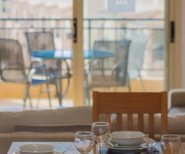 Royal Seacrest Crown-jewel, 2b, Pools, Sea, Center Apartmán